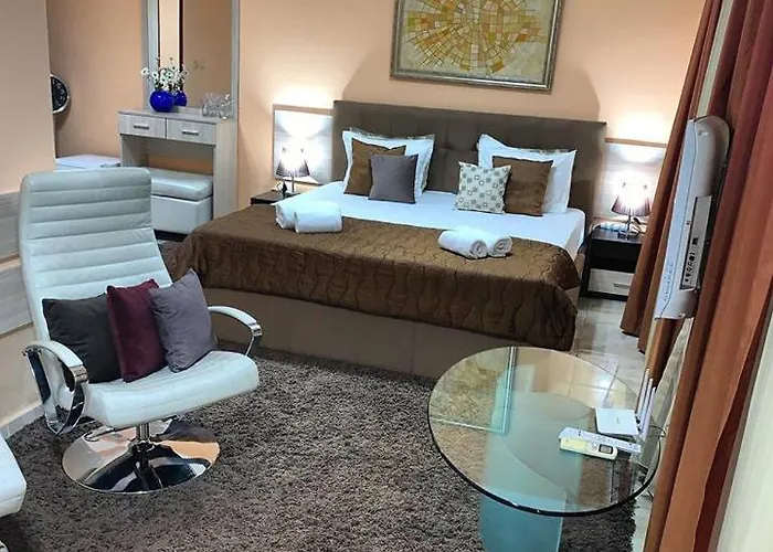 Pensión Venis House