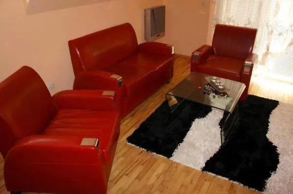 Pensión Venis House