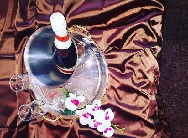 Venis House Pensión 3*