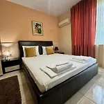 Venis House Guest house 3*