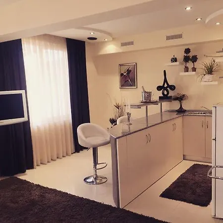 Venis House 3* Пловдив